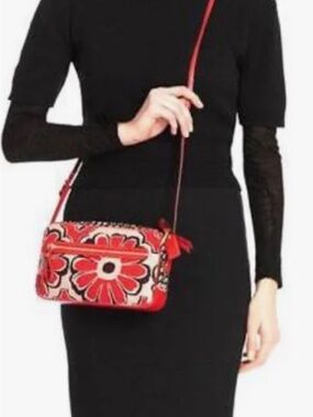 Coach #25121 Poppy Desert Sky floral crossbody